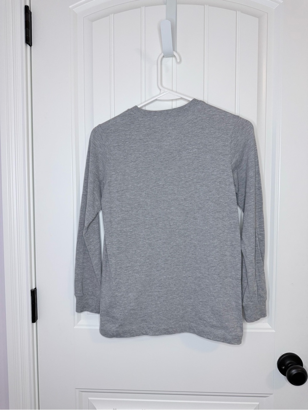 Nike Gray & Green Ohio University Bobcats Long Sleeve Tee - Kids - Picture 4 of 4
